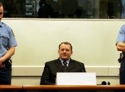 Два сербских чиновника были приговорены к 22-м годам тюрьмы