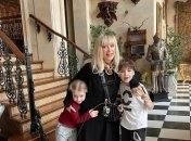 Алла Пугачева с детьми - Лизой и Гарри