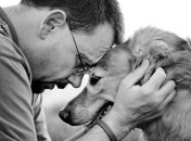 Горечь расставания: последние снимки с собаками перед усыплением (Фото)