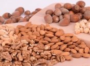 Почему любители орехов живут дольше?