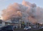 Удалось локализовать пожар на рынке в Одессе - пострадавших нет