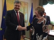 Порошенко: Судьба нашей страны и Европы решается здесь, в Минске 