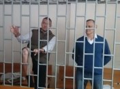 МИД Украины требует допустить консулов к украинцам Карпюку и Клыху