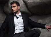 Виталий Козловский показал свое детское фото