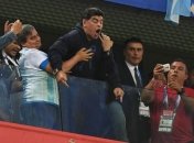 В ФИФА попросили Марадону вести себя прилично