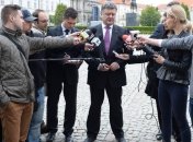 Порошенко: Я к какой-либо форме диалога готов, но не с террористами