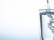 Микробы, нитраты и кишечная палочка: в Киеве проверили качество воды в источниках