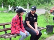 16-летняя девушка через минное поле сбежала из Горловки (фото)