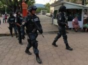 В Мексике федеральные войска разоружили полицию города Игуала