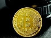 "Криптовалюта может дорого обойтись": Илон Маск обрушил курс Bitcoin решением по Tesla