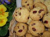 Печенье с вишней и кокосом