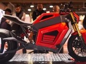 Представлен самый мощный электрический байк RMK E2 с уникальным задним колесом