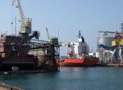 Из-за густого тумана закрыли морские каналы к Херсонскому морпорту