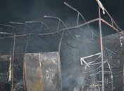 В Нежине спасатели три часа тушили пожар на рынке