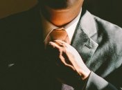 Мужская мода: ТОП-8 способов носить оксфордскую рубашку