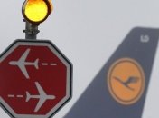Пилоты Lufthansa решили продлить забастовку на субботу
