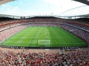 Создайте свою футбольную команду роботов!