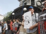 Геращенко напомнила, что Савченко помиловали без ее личного обращение