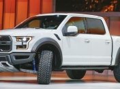 На автошоу показали новый Ford F-150 Raptor с двойной кабиной (Фото)