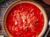 Победитель шоу "Мастер Шеф" Евгений Клопотенко поделился рецептом постного борща, о котором ему рассказали на Полесье (видео) 