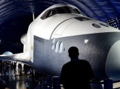 В Нью-Йорке выставлен на всеобщее обозрение шаттл "Энтерпрайз" 