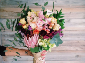 Как поздравляют учителей в разных странах мира: рассказывают мамы