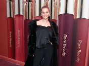 Американская певица и актриса Селена Гомес