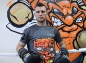 Хорн: Я должен легко победить Мандайна