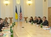 Турчинов провел встречу с американскими конгрессменами