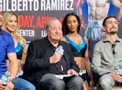 Ломаченко - Кролла. Видео "стоячего" нокдауна в 3-м раунде