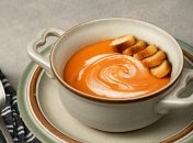 Переможець "МастерШефа" поділився рецептом незвичайного гарбузового крем-супу з пармезаном та зеленим чаєм