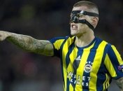 Соперник Шахтера в ЛЧ выставил за двери звездного защитника