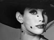 Беременная Лив Тайлер похвасталась своими округлившимся формами