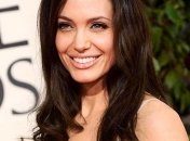 Анджелина Джоли удивила новым перевоплощением ради роли в фильме 