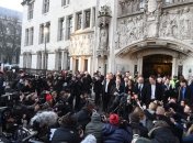 Суд Британии запретил Мэй запускать Brexit