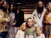 Редкие цветные снимки общины американских хиппи 1970-х годов (Фото)