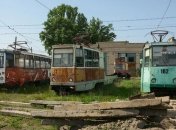 "Спасибо, Россия!" Журналист показал на фото "кладбище" трамваев в оккупированном Луганске