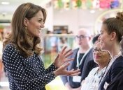 Не беременна?: Кейт Миддлтон похвасталась осиной талией (Фото)