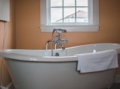 Чистка ванной действенными методами