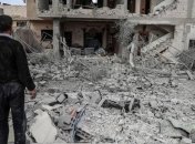 Около 100 человек погибли при авианалетах под сирийским Дамаском 