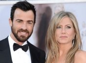 Дженнифер Энистон счастлива замужем