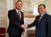 Министры Украины и Чехии провели политические консультации