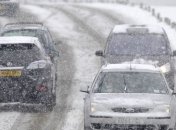 В Великобритании из-за непогоды остаются закрытыми сотни школ