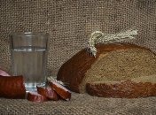 В "Слуге народа" хотят легализовать самогоноварение