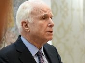 Сенатор призвал Трампа публично извиниться за связи с Россией