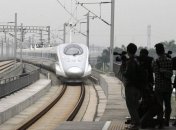 В Китае запущена самая длинная в мире железная дорога 