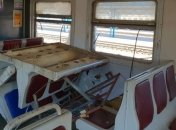 В Киевской области неизвестные устроили погром электрички