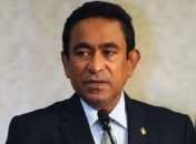 На Мальдивах армия окружила парламент