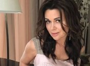 Популярная актриса Анастасия Заворотнюк изменилась до неузнаваемости