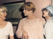 Закадровые снимки легендарной кинокомедии "В джазе только девушки" (Фото) 